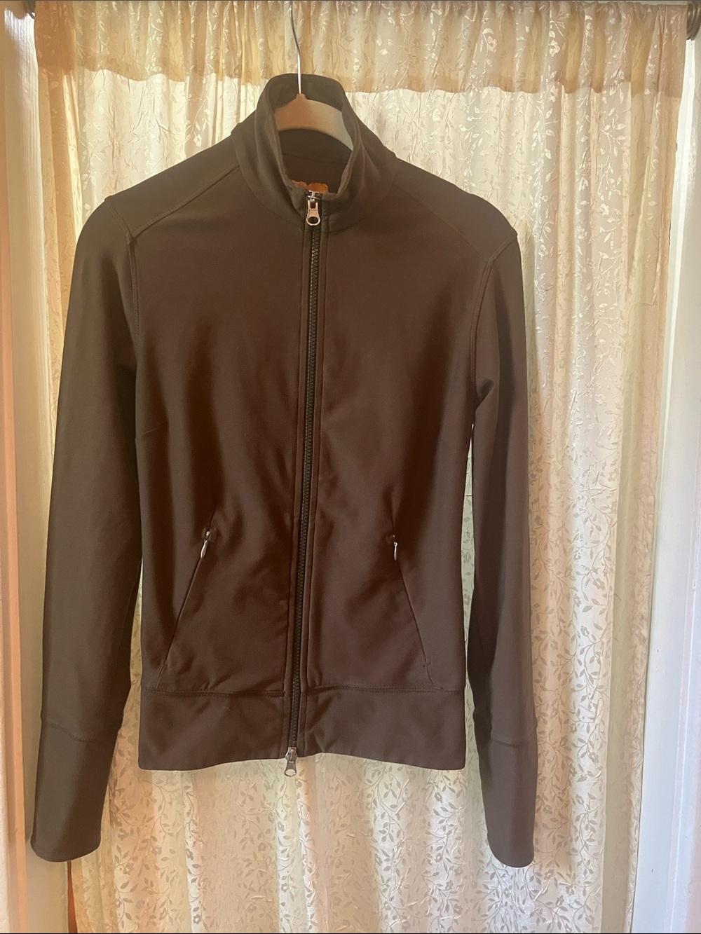 🌺 4 for 20 olive green zip up xs